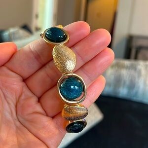 Elastic Statement Bracelet